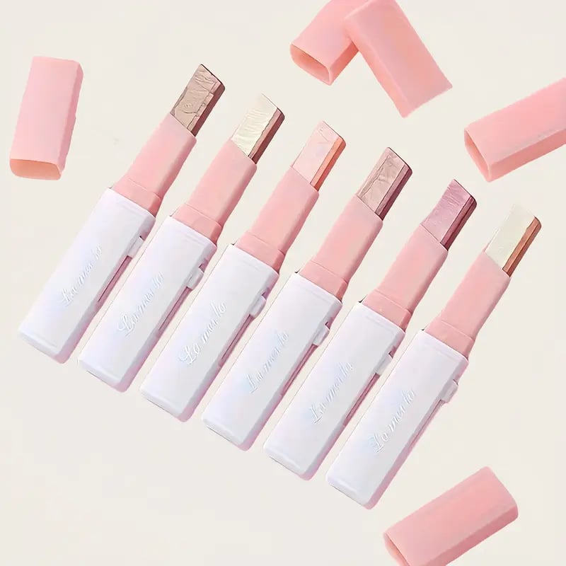 Dual-color eyeshadow for a natural and long-lasting look.